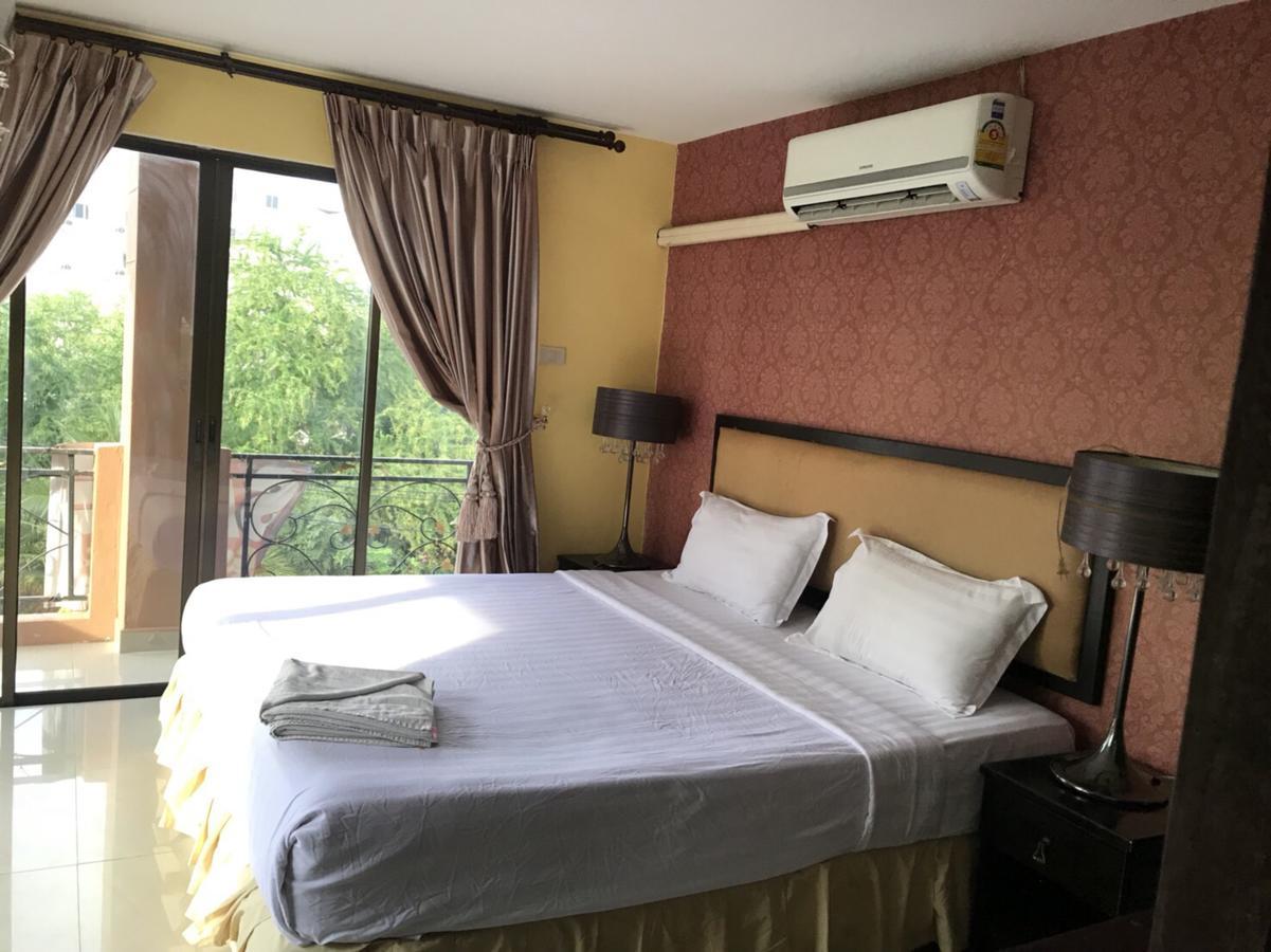 Skama Residency Hotel Pattaya Bagian luar foto